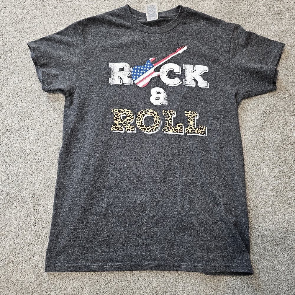 Gray Rock & Roll Graphic T-Shirt~medium - Picture 4 of 9